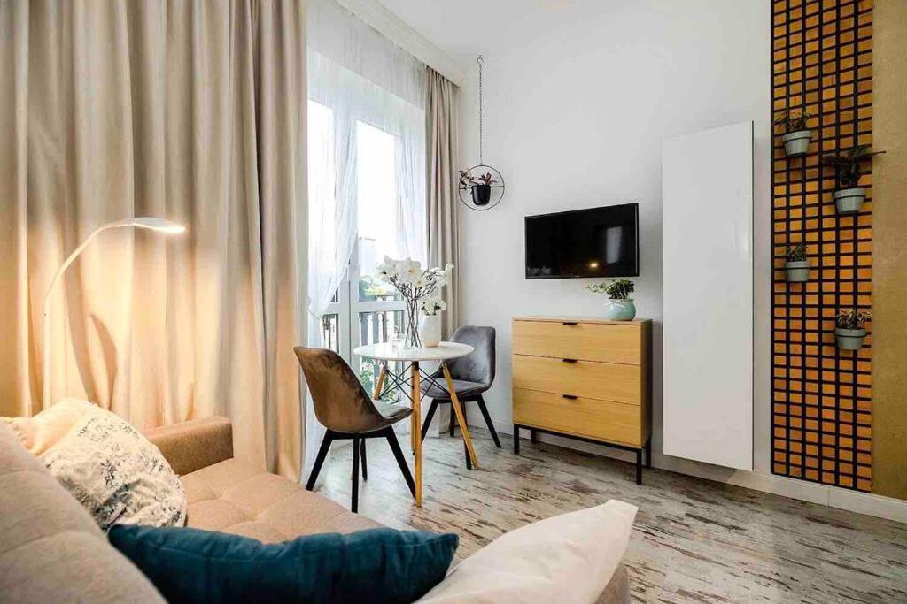 Lux Apartament W Centrum, Plac Konstytucji, Klimatyzacja, Widokowy Apartment Varşovia Exterior foto