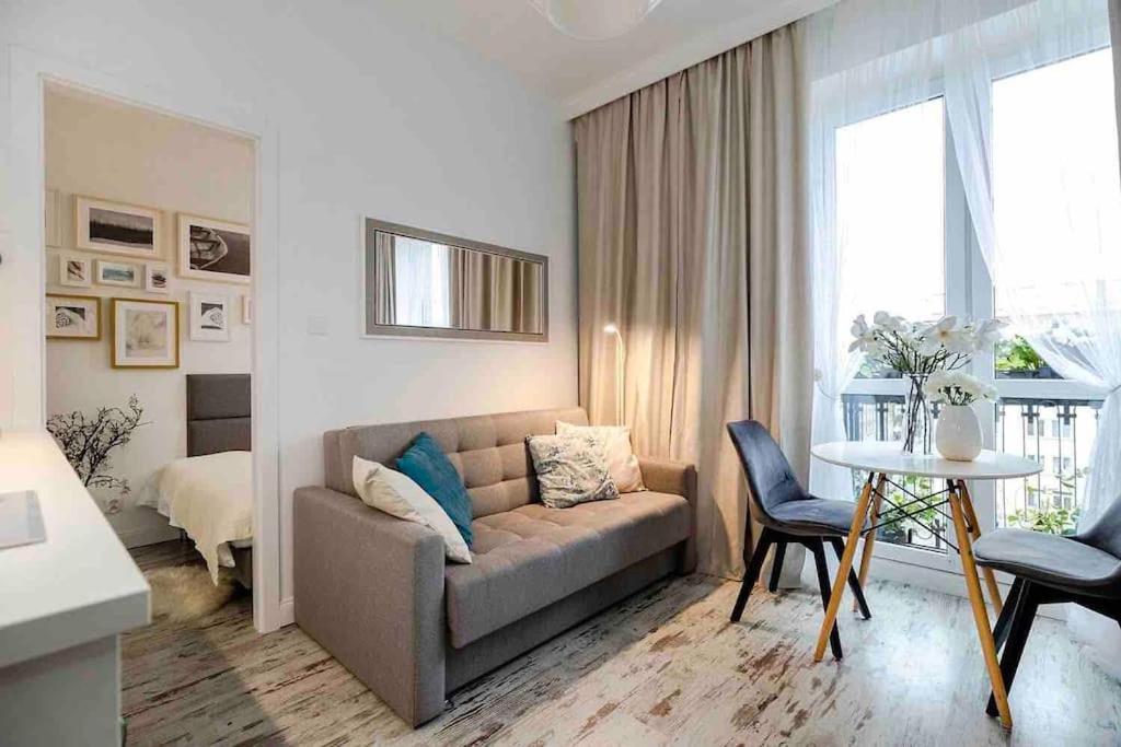 Lux Apartament W Centrum, Plac Konstytucji, Klimatyzacja, Widokowy Apartment Varşovia Exterior foto