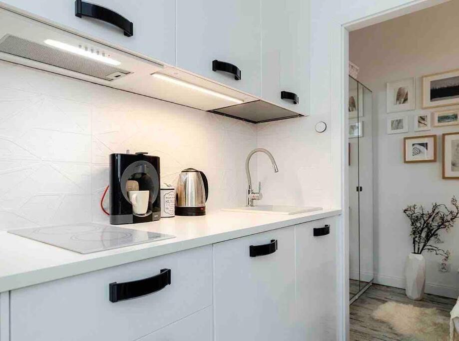 Lux Apartament W Centrum, Plac Konstytucji, Klimatyzacja, Widokowy Apartment Varşovia Exterior foto